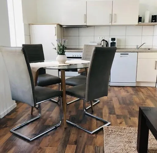 Appartement Akk1 - Im Zentrum Vollausstattung Balkon Maagdenburg